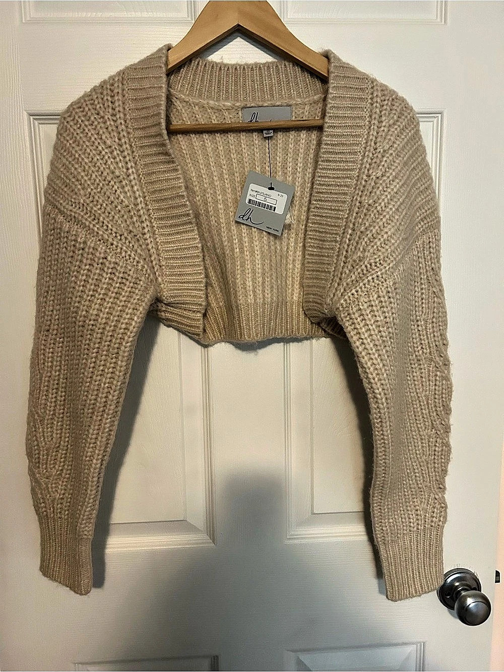 dh NEW YORK Sweater